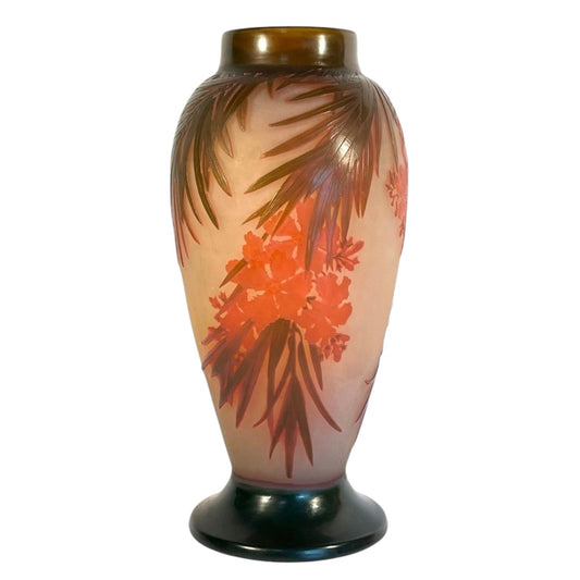 Large Emile Galle Vase - Antiquité Gallery