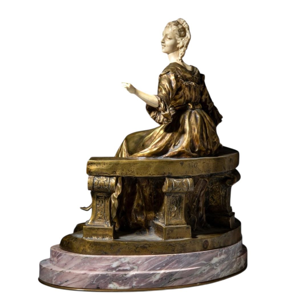 Chryselephantine Sculpture of a Fine Lady in a Garden - Antiquité Gallery