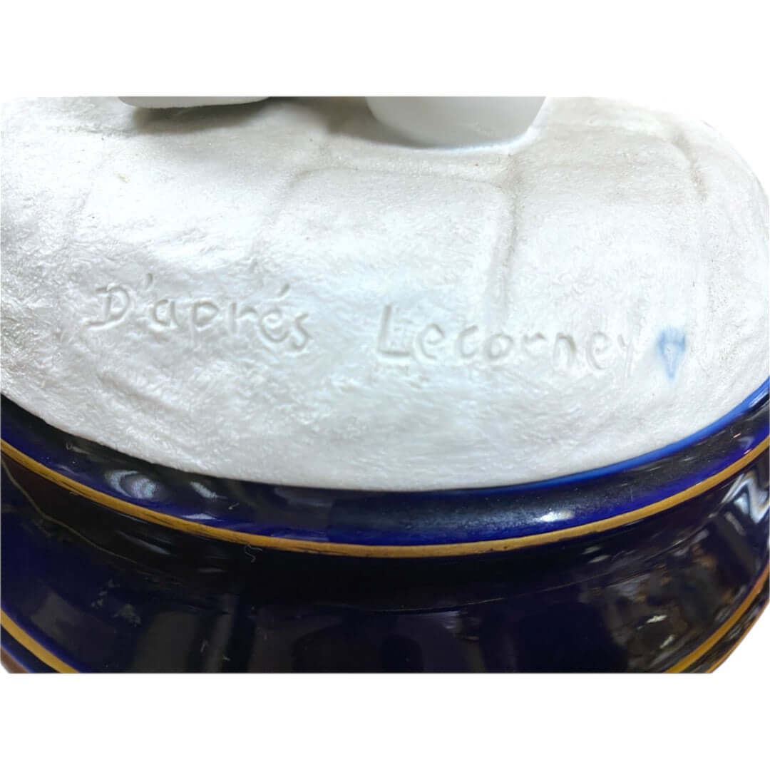 Pair of Louis XVI Style Biscuit de Sèvres Porcelain Statues - Antiquité Gallery