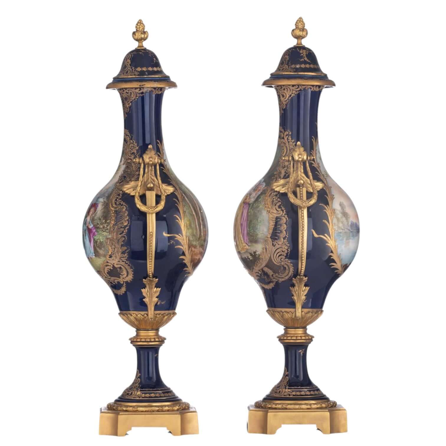 A pair of bleu royale ground Sèvres baluster-shaped vases - Antiquité Gallery