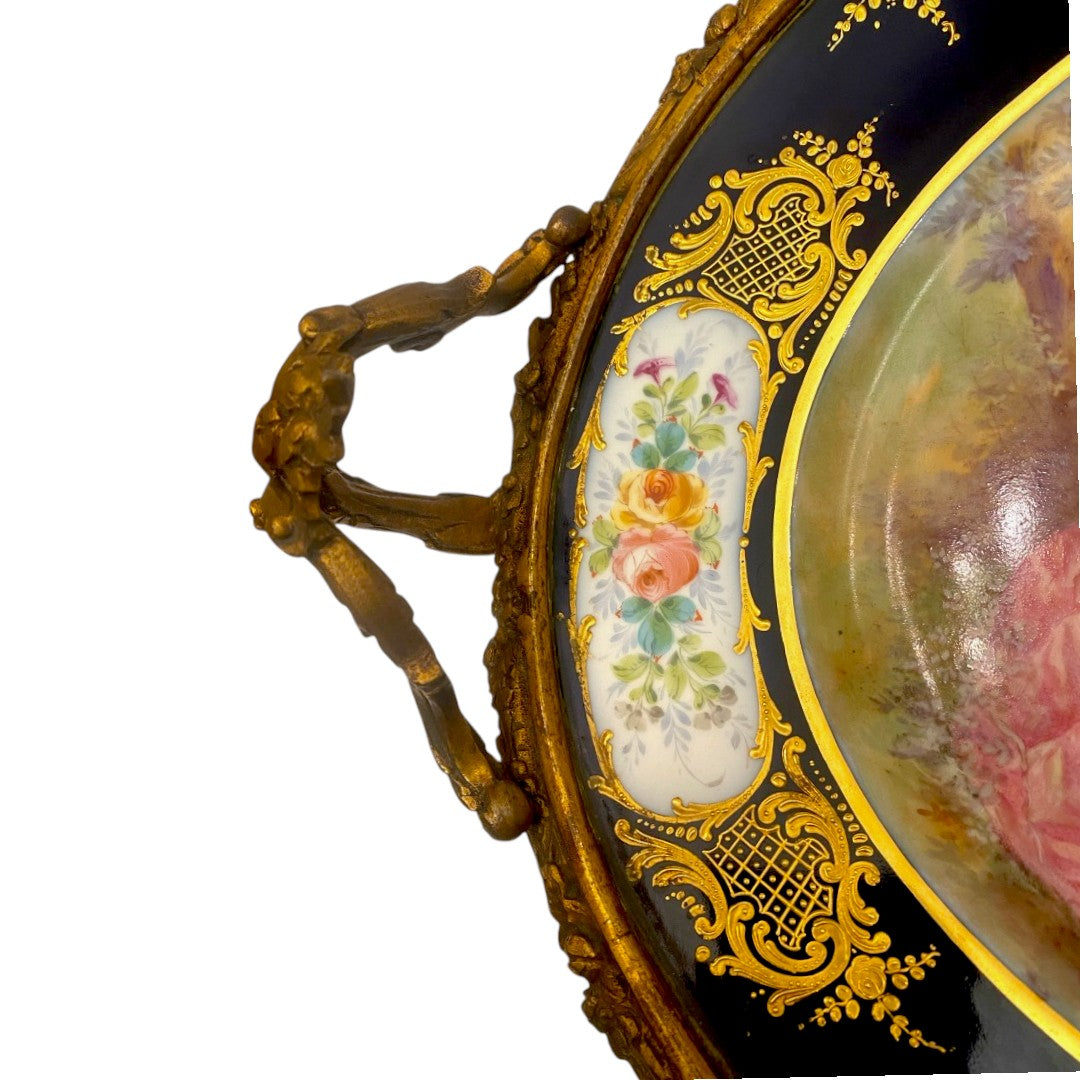 oval sevres plate - Antiquité Gallery