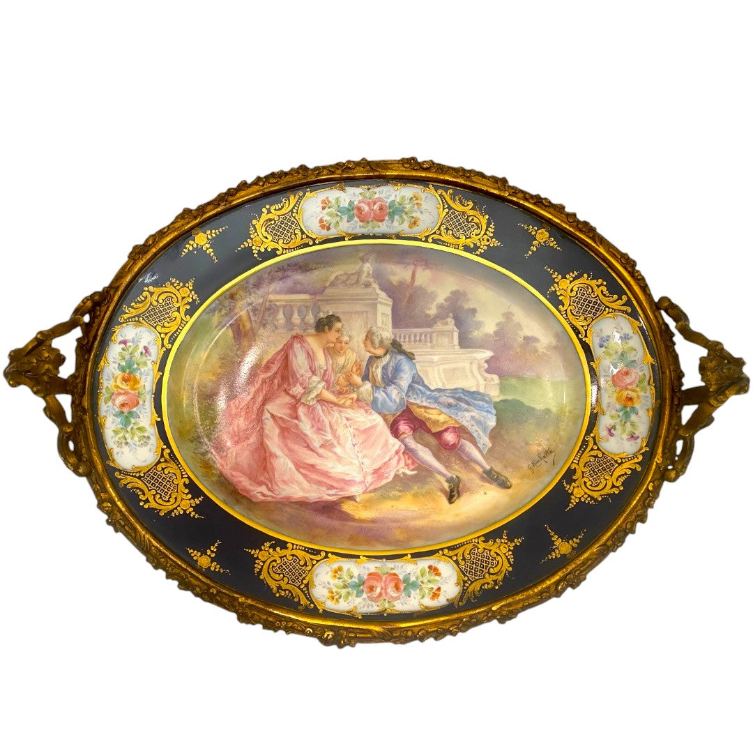 oval sevres plate - Antiquité Gallery