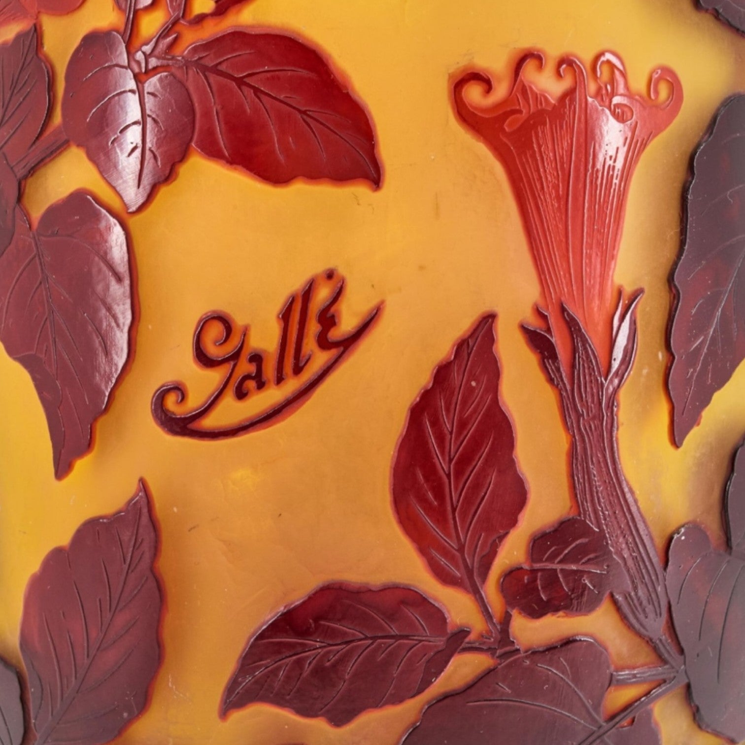 Exceptional Emile Gallé Vase - Antiquité Gallery